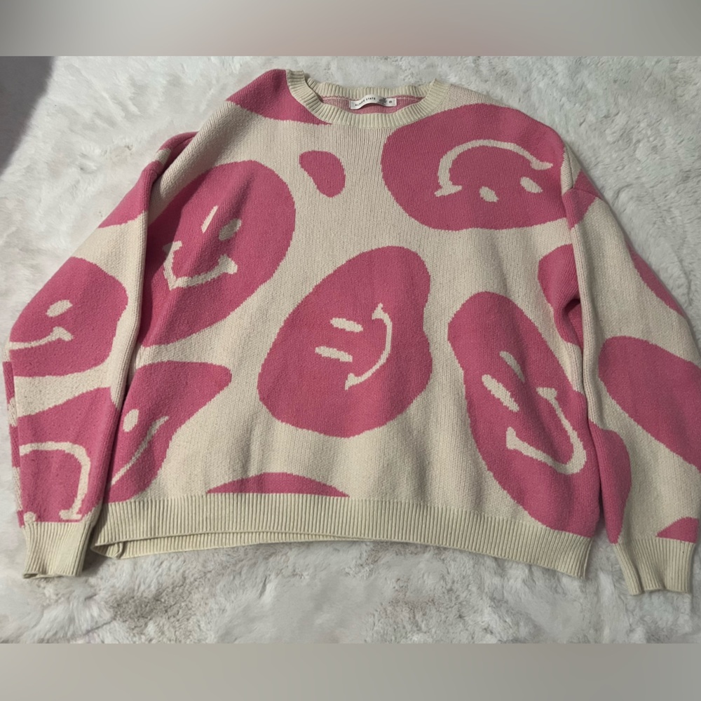 ALTAR’d STATE pink and cream smiley face sweater